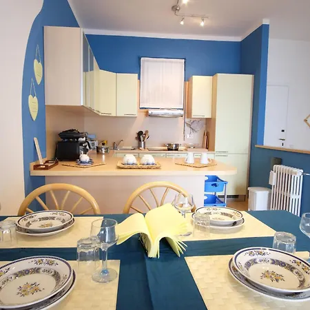 Blu شقة ستريزا